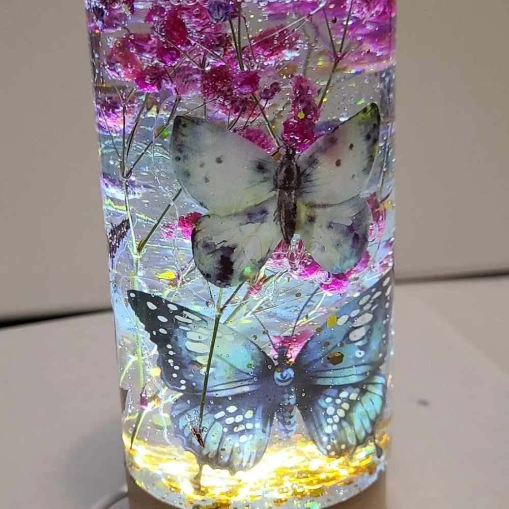 Double Butterfly Scenscape and Nightlight